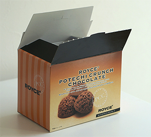 ROYCE'（ロイズ）　ポテチクランチチョコレート